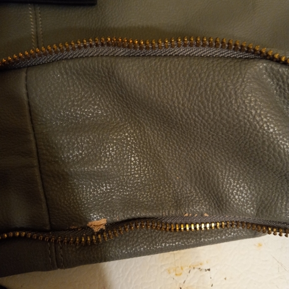 Steve Madden Tote Faux Leather Gray & Black Gym, Travel, Carry-on Bag - Picture 12 of 13